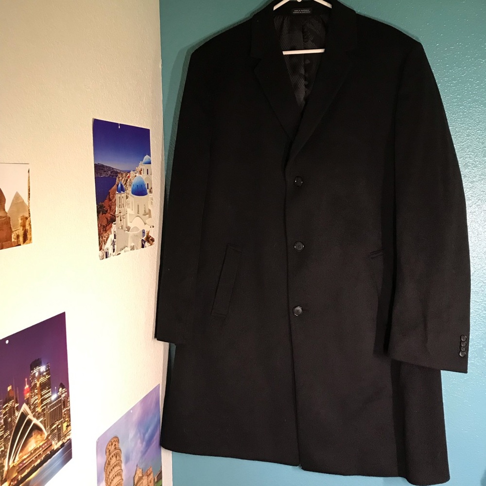 Kenneth Cole Luxury Trench Coat